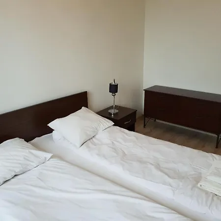 & At Strusia Street Homestay Poznan